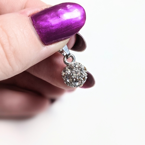 Round Charm with Jewels - Picture 9 of 9